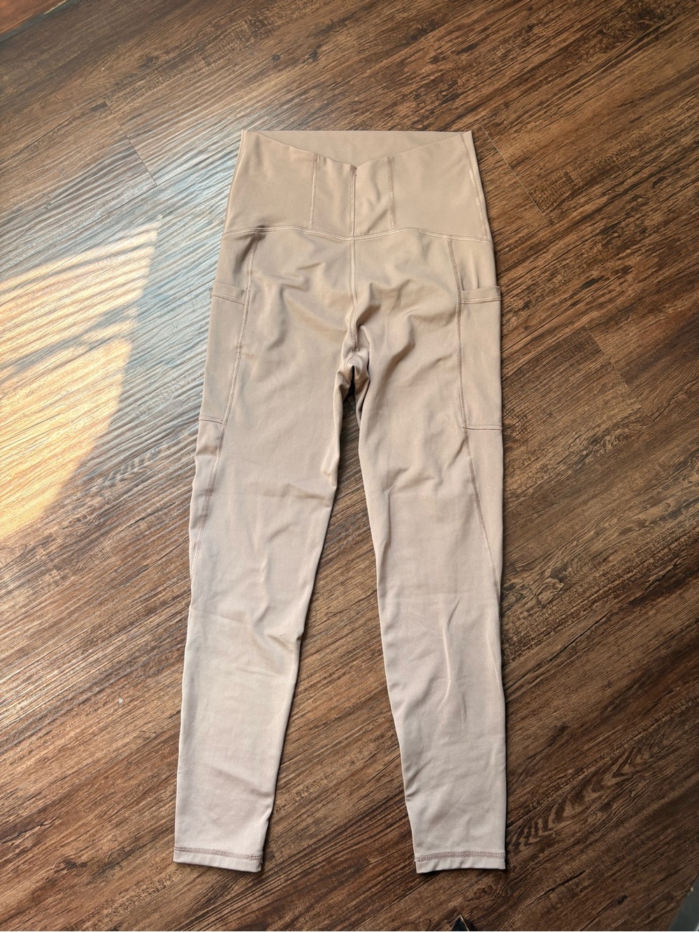 Ingrid & Isabel Neutral Beige High-Waist Women’s Leggings